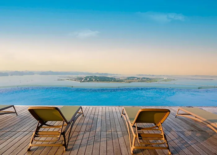 Căn hộ A La Carte Paradise Bay *