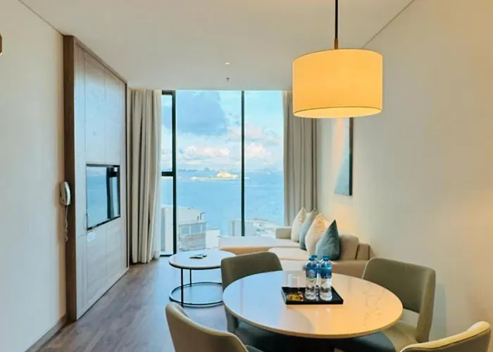 Căn hộ A La Carte Paradise Bay *