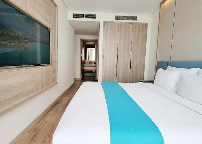 Căn hộ A La Carte Paradise Bay *