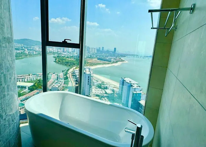 Căn hộ A La Carte Paradise Bay