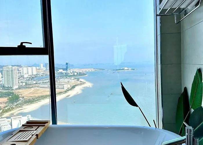 A La Carte Paradise Bay